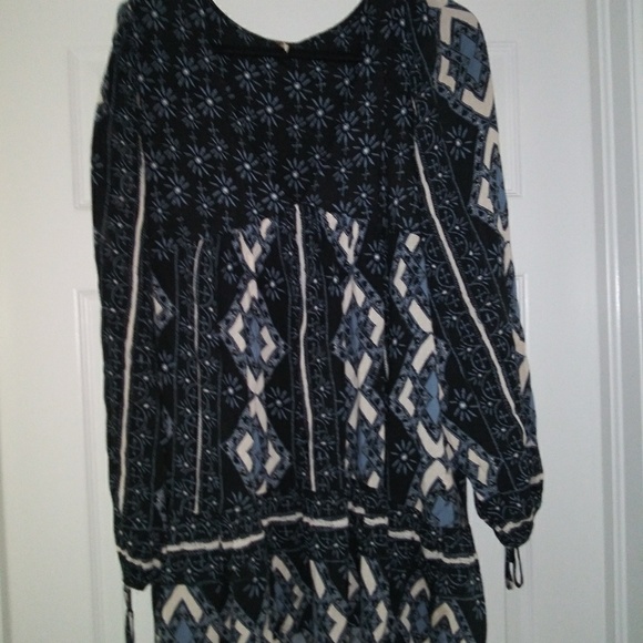Free People Deep V tunic/peasant top navy/cream M - Picture 3 of 5